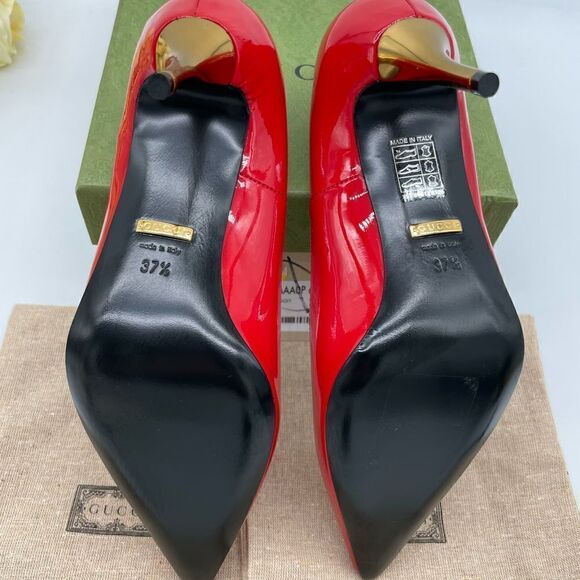 Women’s Gucci red patent leather pumps  size 37.5 made in Italy. - Picture 4 of 5
